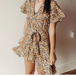 Sadie And Sage Wildcat Wrap Dress